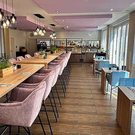 Stadthotel Miya Hotel