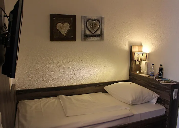 Stadthotel Miya Hotel