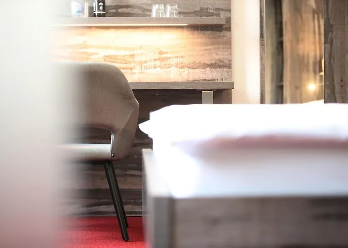 Stadthotel Miya Hotel